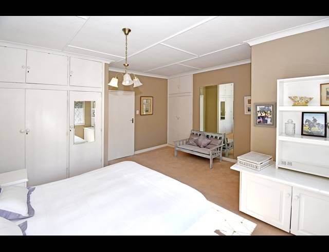 3 BEDROOM HOUSE FOR SALE IN CRAIGHALL PARK